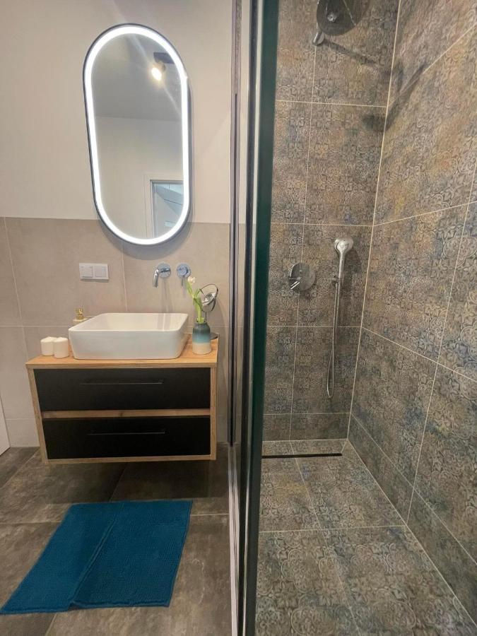 Alexis Apartament จีฟโนฟ ภายนอก รูปภาพ